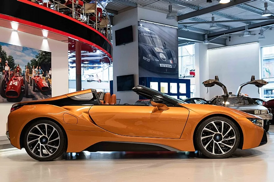 2018 BMW i8 Roadster