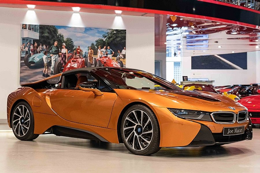 2018 BMW i8 Roadster