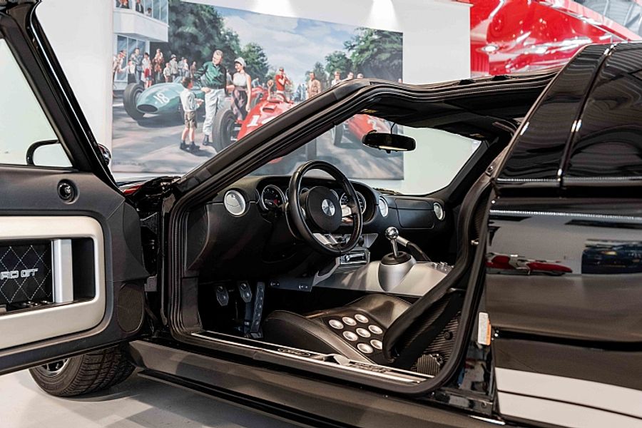 2005 Ford GT