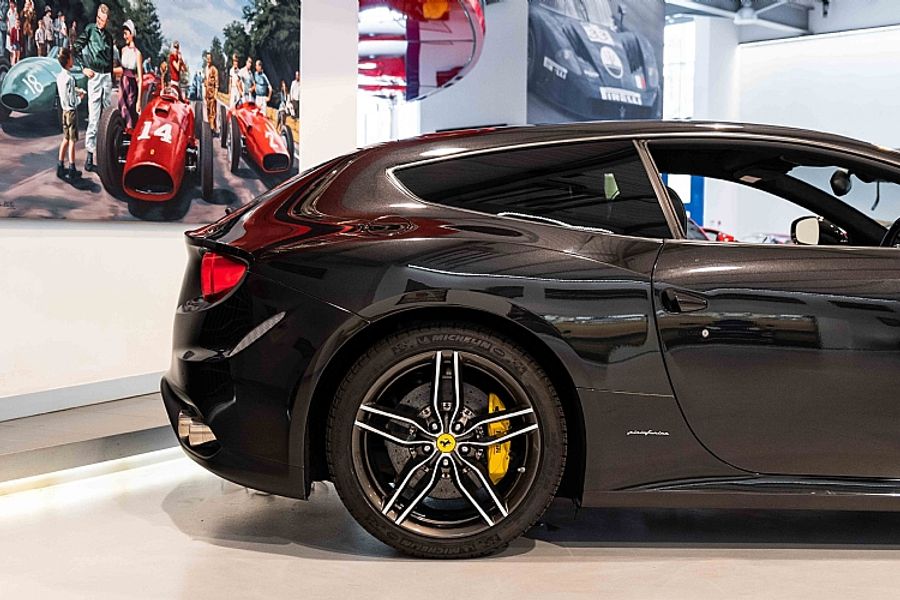 2015 Ferrari FF