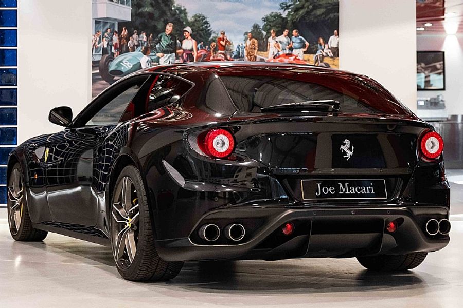 2015 Ferrari FF