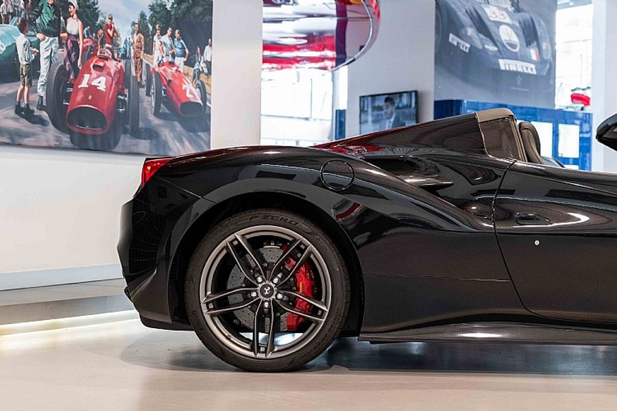 2018 Ferrari 488 Spider RHD