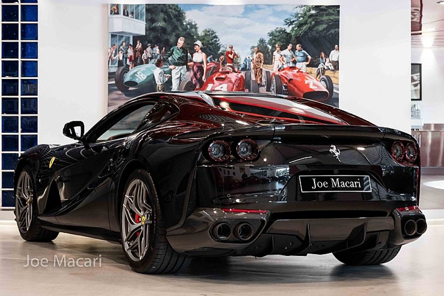 2019 Ferrari 812 Superfast