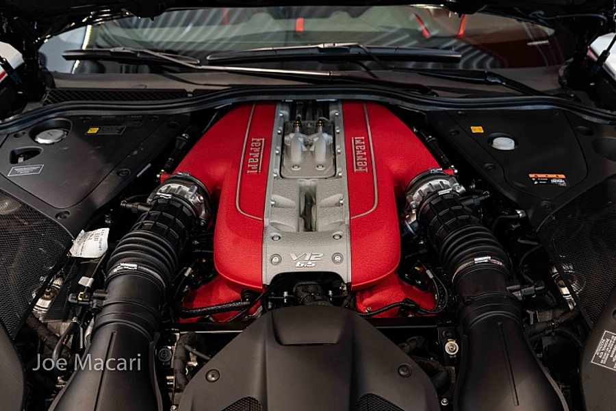 2019 Ferrari 812 Superfast