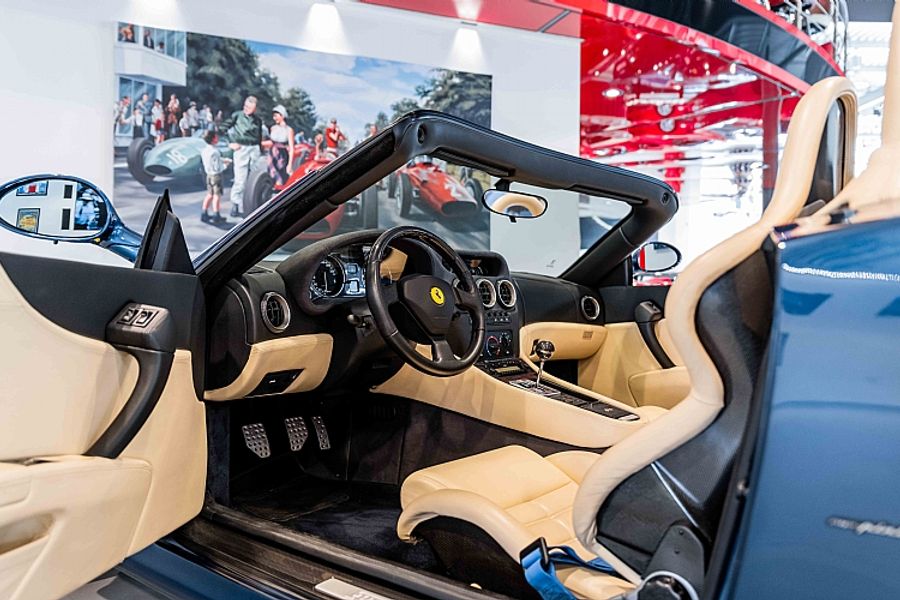 2001 Ferrari 550 Barchetta