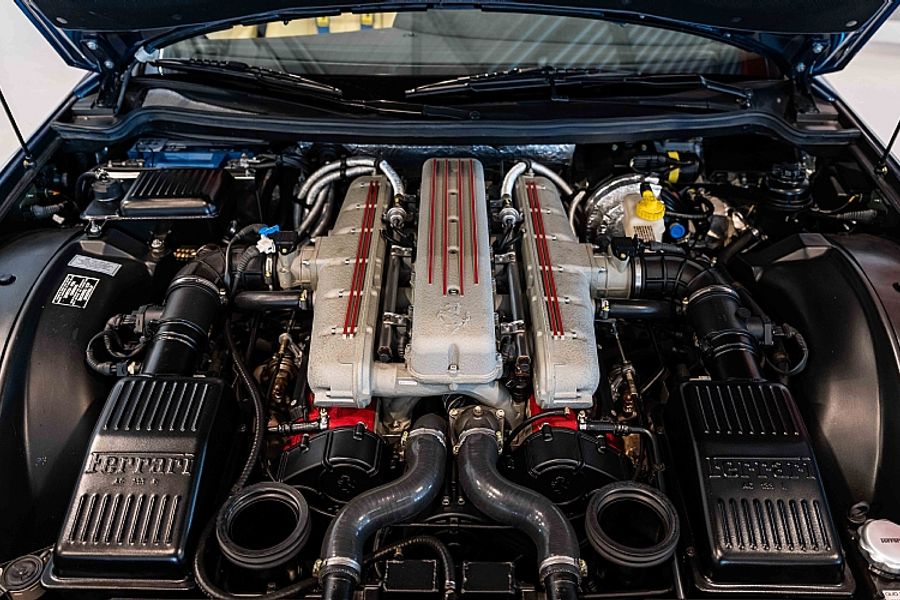 2001 Ferrari 550 Barchetta