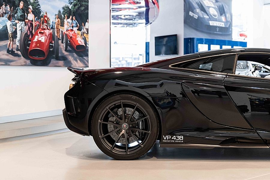 2015 McLaren 675LT