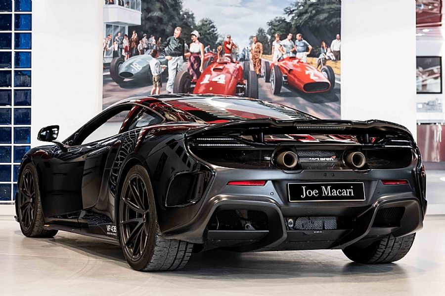 2015 McLaren 675LT
