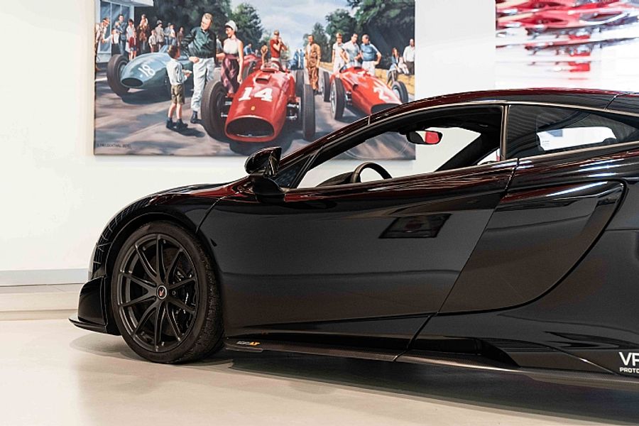 2015 McLaren 675LT