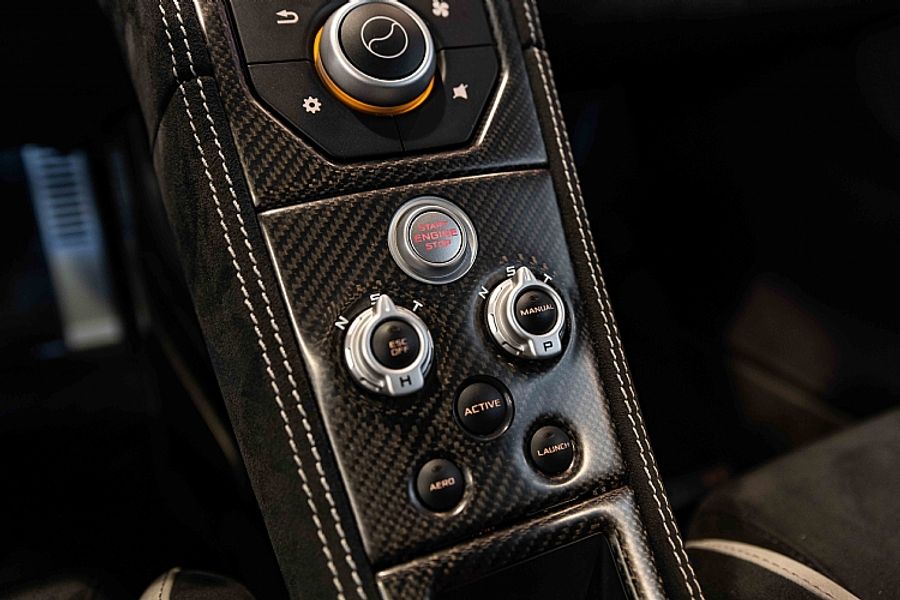 2015 McLaren 675LT