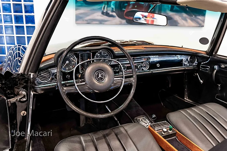 1969 Mercedes -Benz 280SL