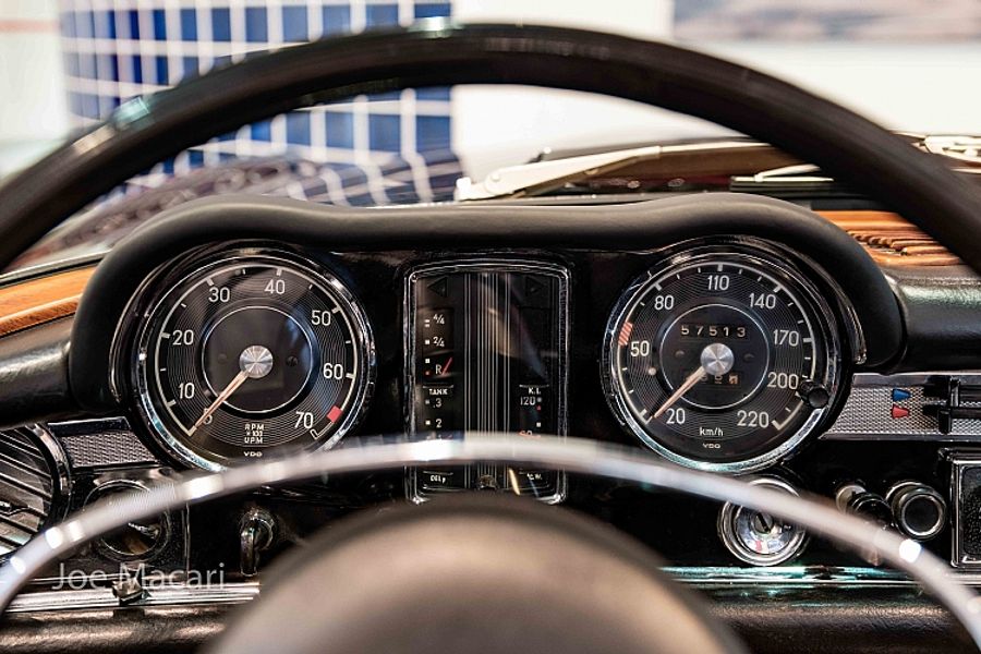 1969 Mercedes -Benz 280SL