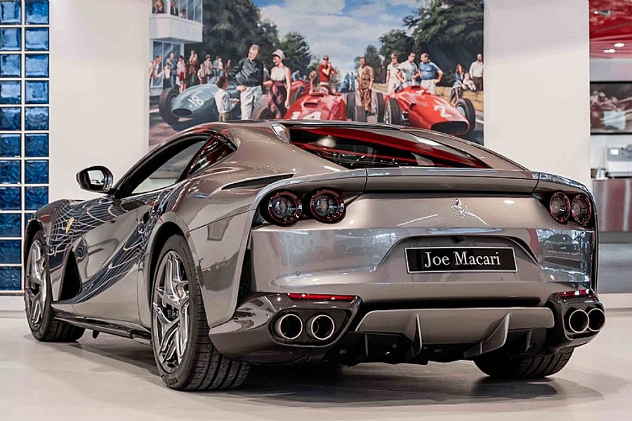 2019 Ferrari 812 Superfast