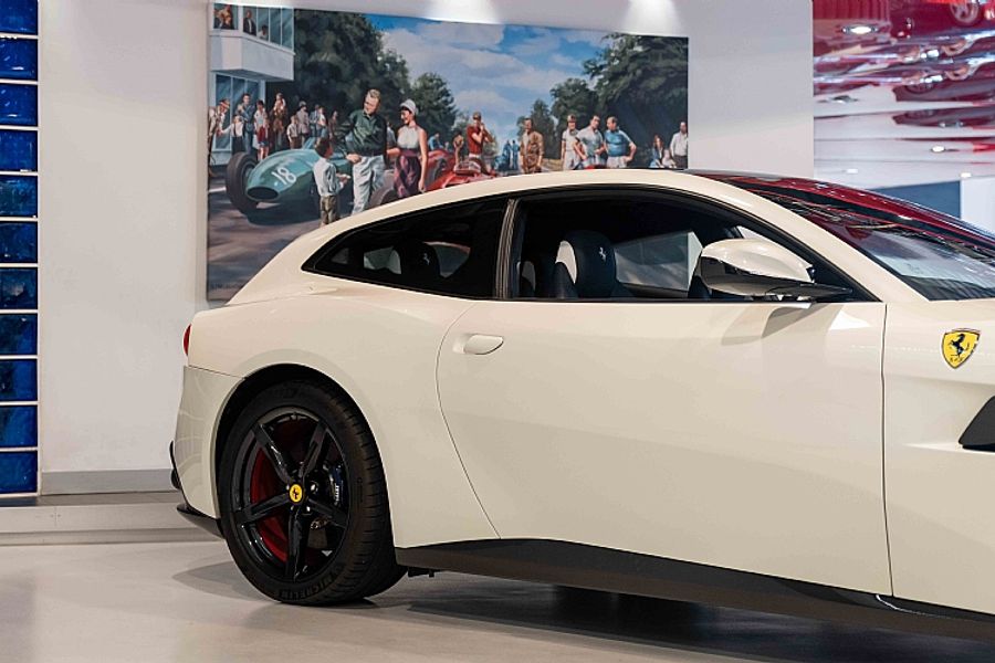2018 Ferrari GTC4 Lusso V12