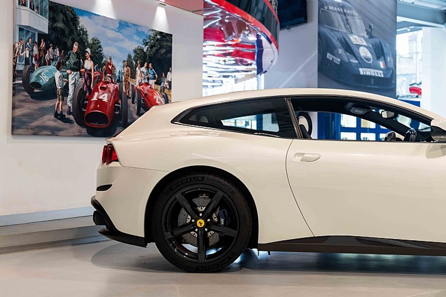 2018 Ferrari GTC4 Lusso V12