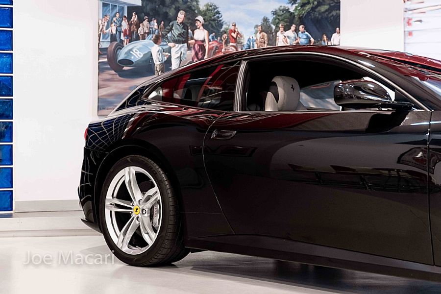 2017 Ferrari GTC4 Lusso V12