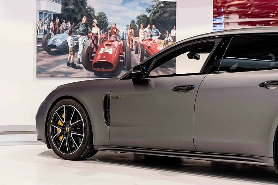 2018 Porsche Panamera Turbo S E-Hybrid Sport Turismo