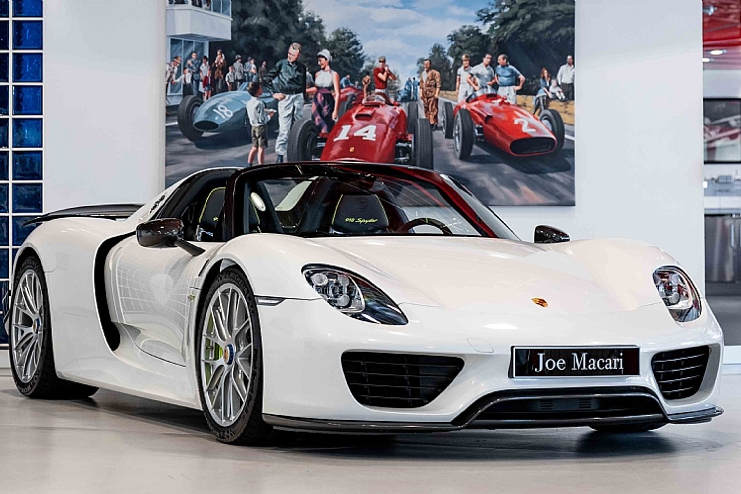 2014 Porsche 918 Spyder