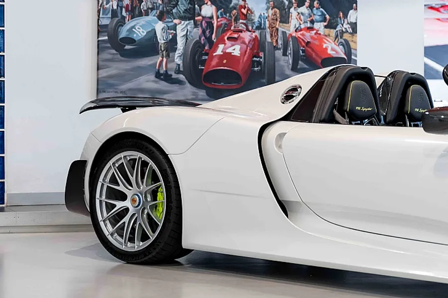 2014 Porsche 918 Spyder