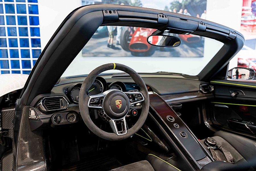 2014 Porsche 918 Spyder