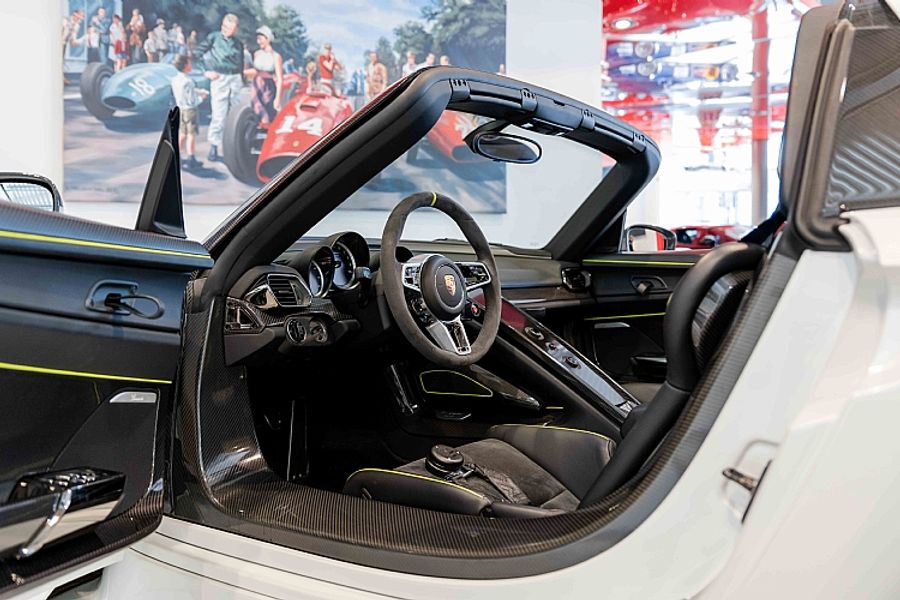 2014 Porsche 918 Spyder