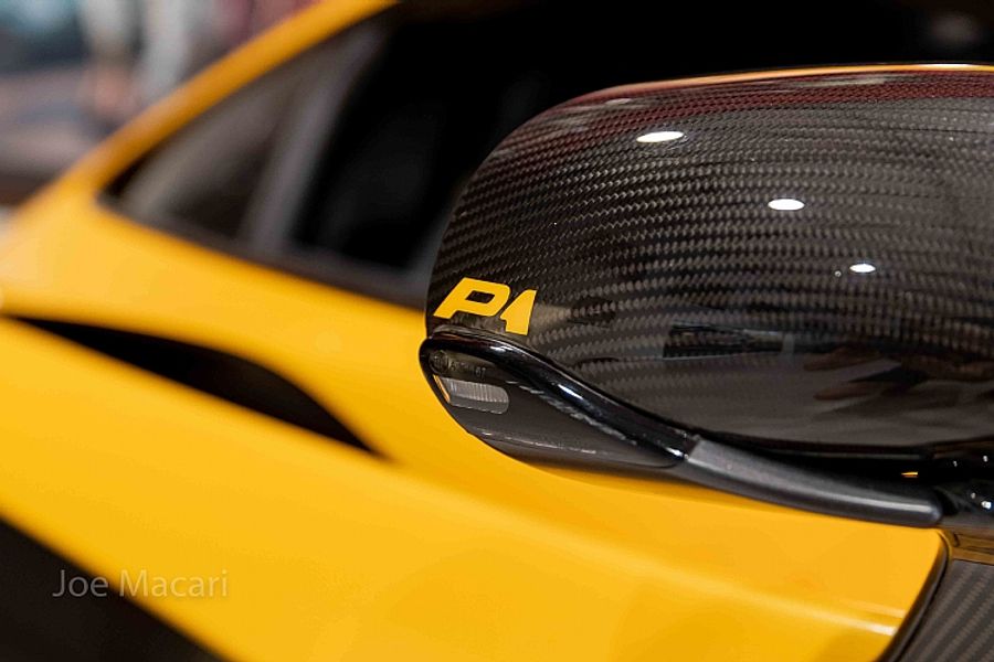 2015 McLaren P1