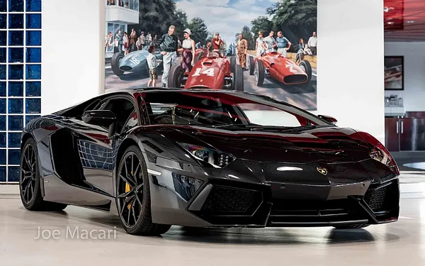 2013 Lamborghini Aventador LP700-4