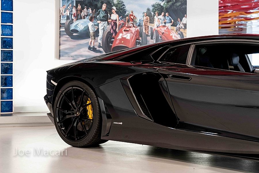 2013 Lamborghini Aventador LP700-4