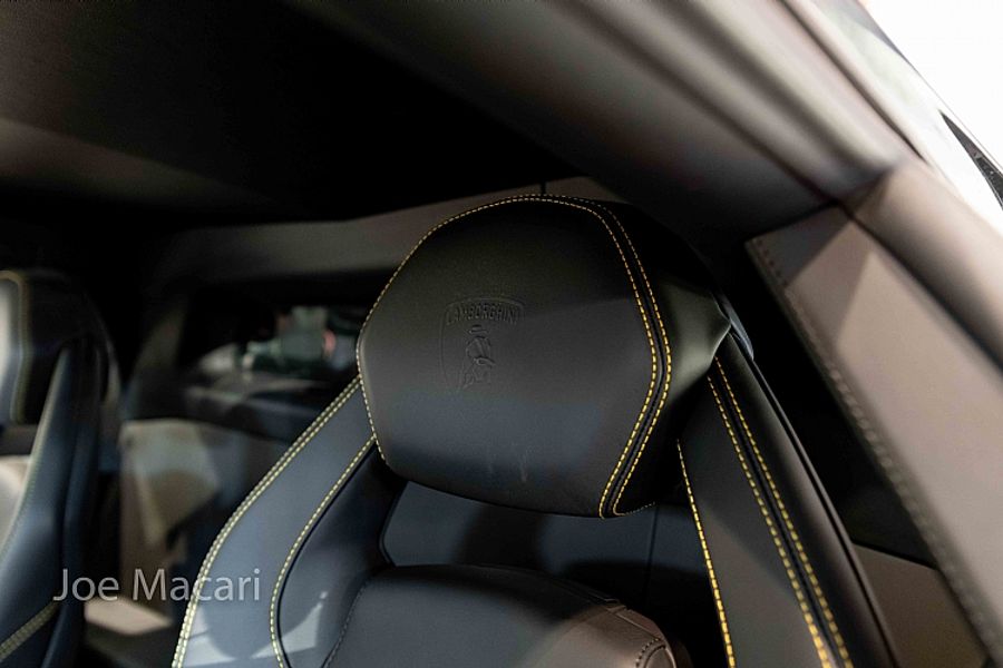 2013 Lamborghini Aventador LP700-4