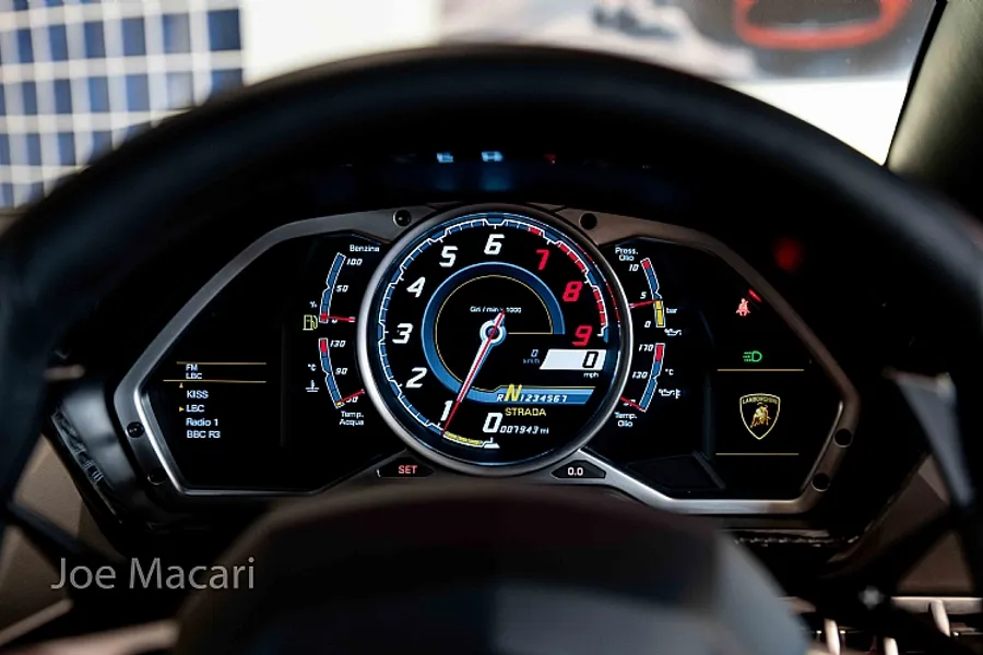 2013 Lamborghini Aventador LP700-4