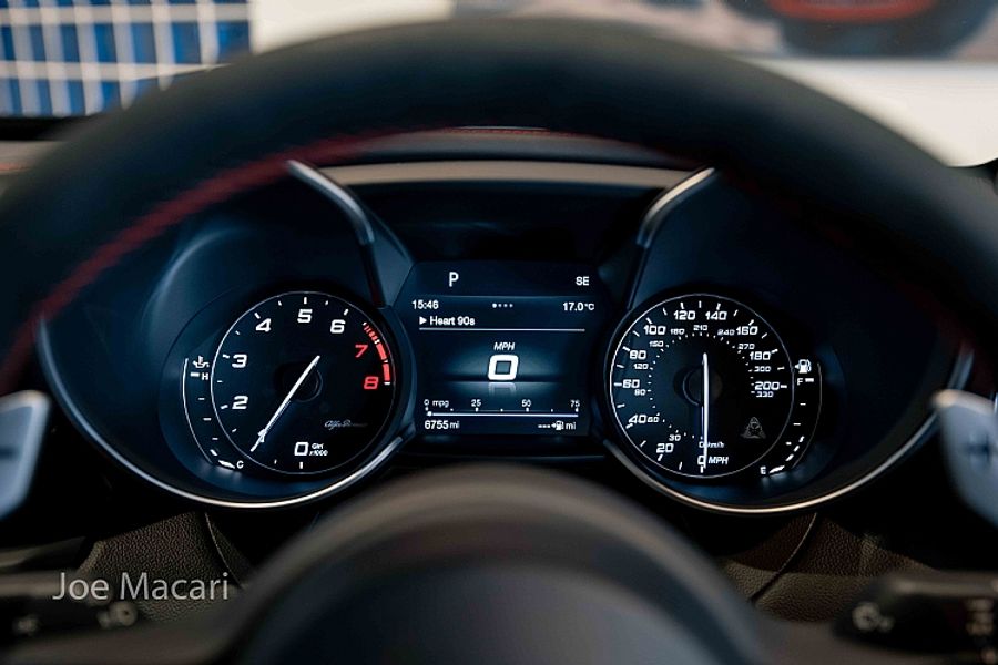 2018 Alfa Romeo Giulia Quadrifoglio