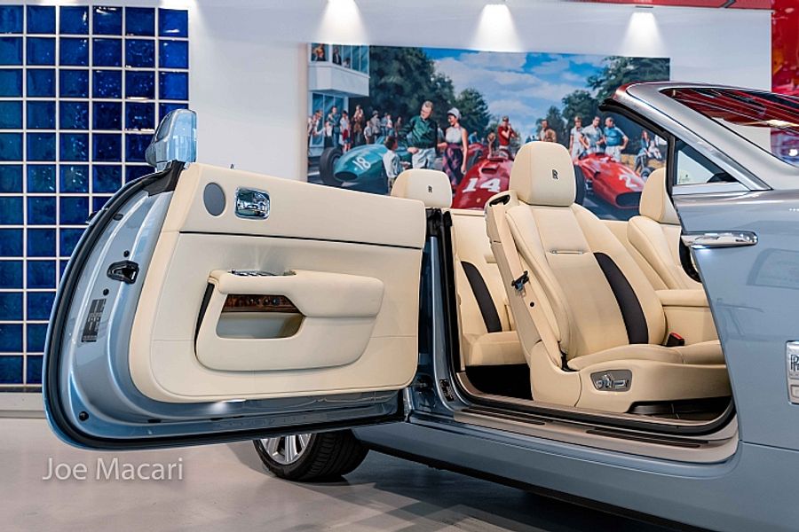 2017 Rolls-Royce Dawn