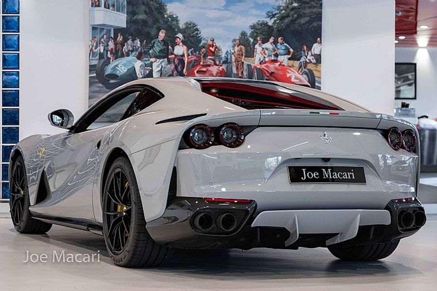 2019 Ferrari 812 Superfast