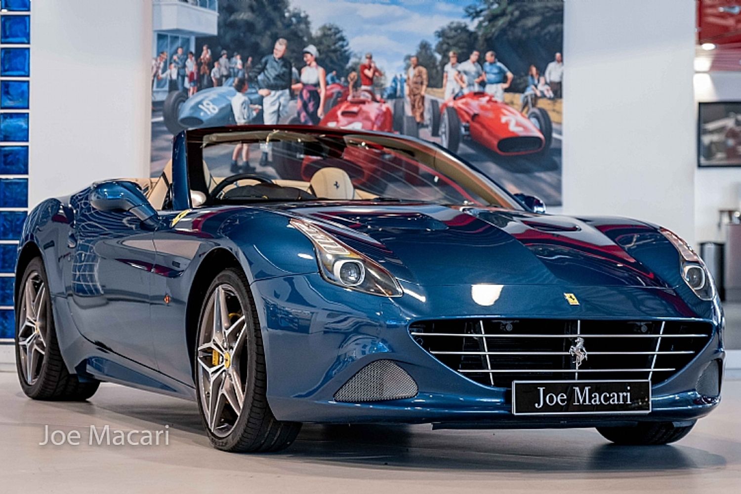 2016 Ferrari California T