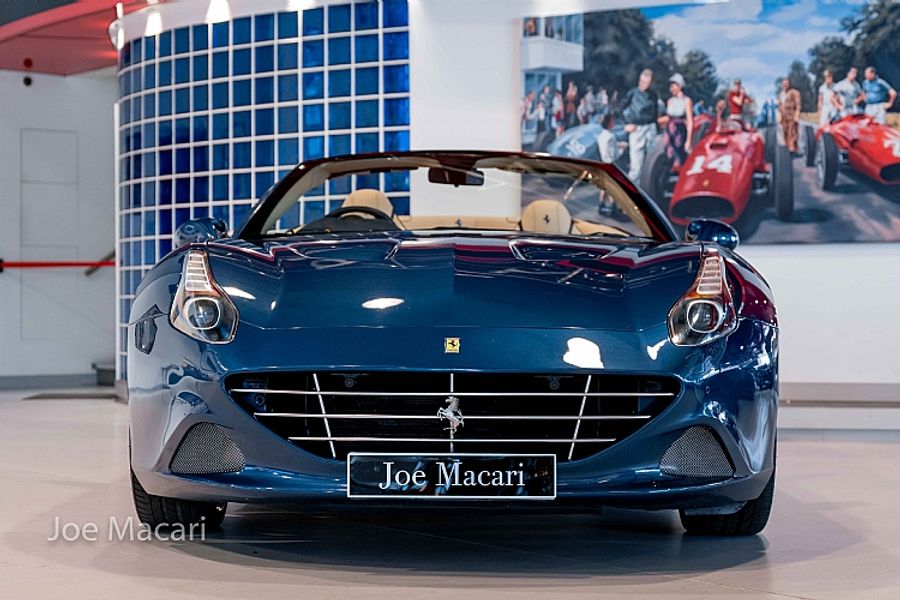 2016 Ferrari California T