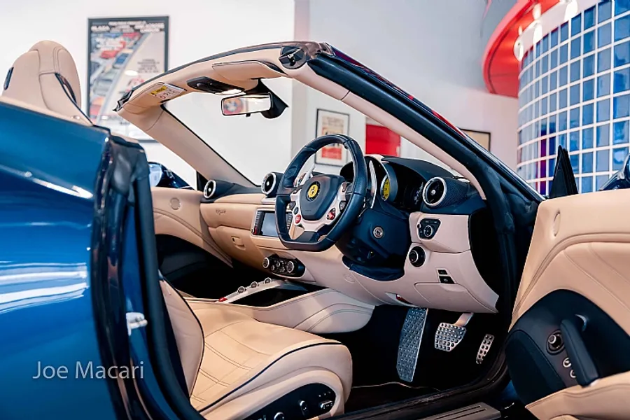 2016 Ferrari California T
