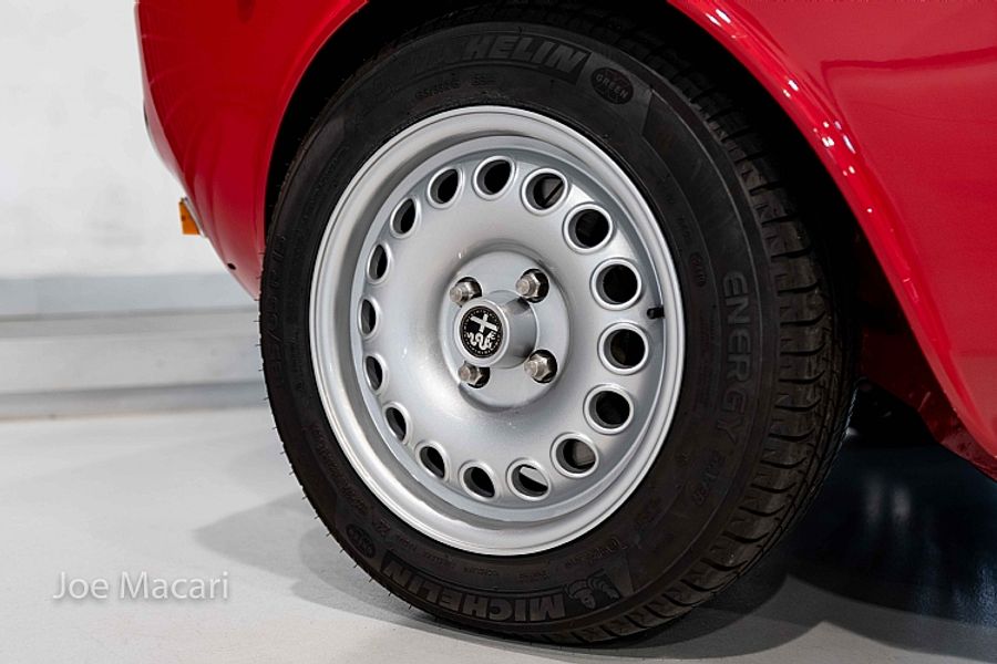 1972 Alfa Romeo 2000 GTV