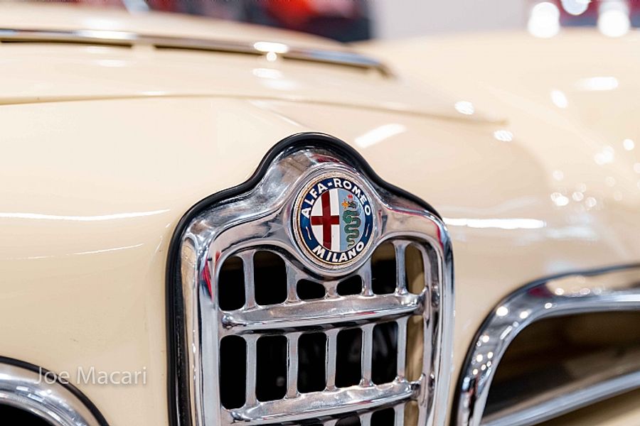 1963 Alfa Romeo Giulia Spider