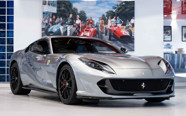 Ferrari 812 Superfast