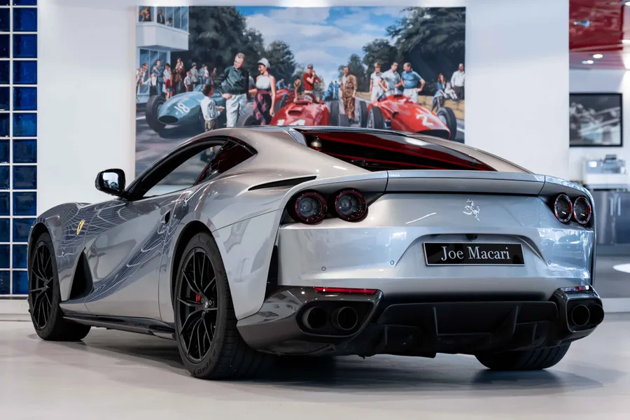 Ferrari 812 Superfast