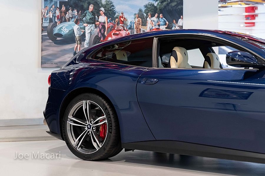 2018 Ferrari GTC4 Lusso