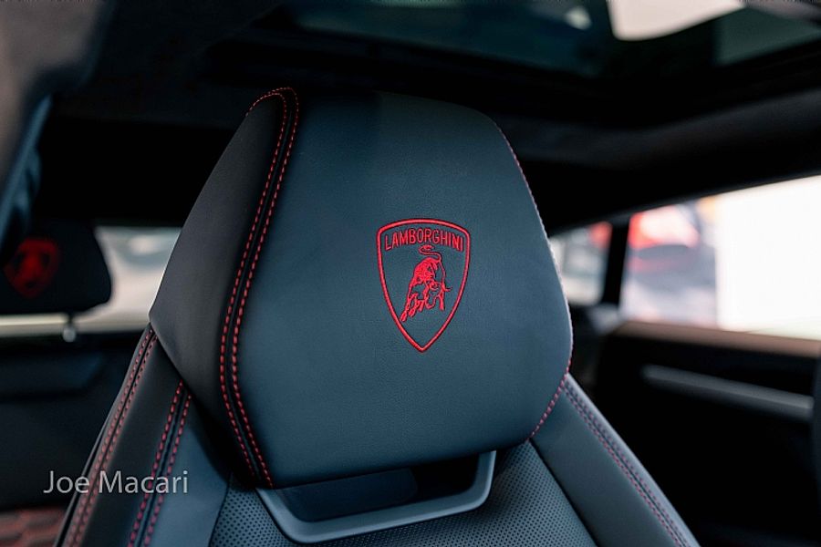 2019 Lamborghini Urus