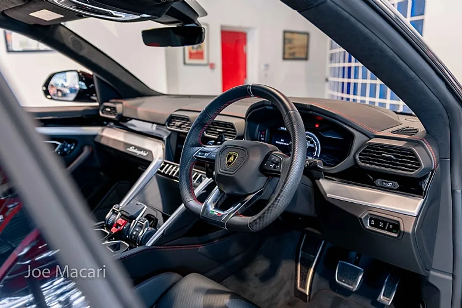 2019 Lamborghini Urus