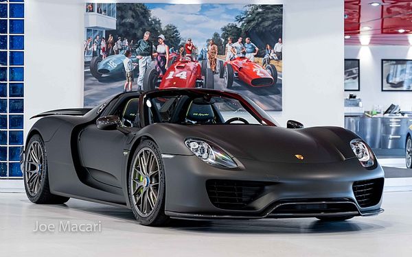 2015 Porsche 918 Spyder Weissach