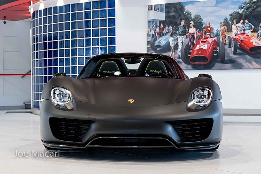 2015 Porsche 918 Spyder Weissach