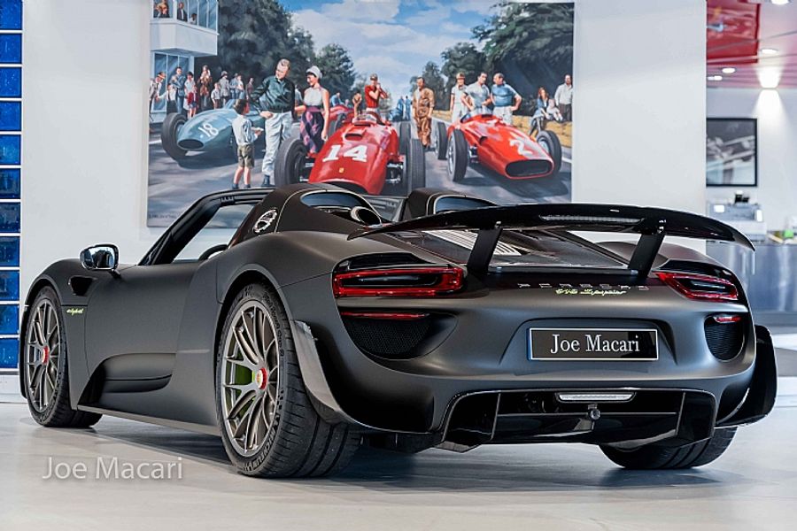 2015 Porsche 918 Spyder Weissach