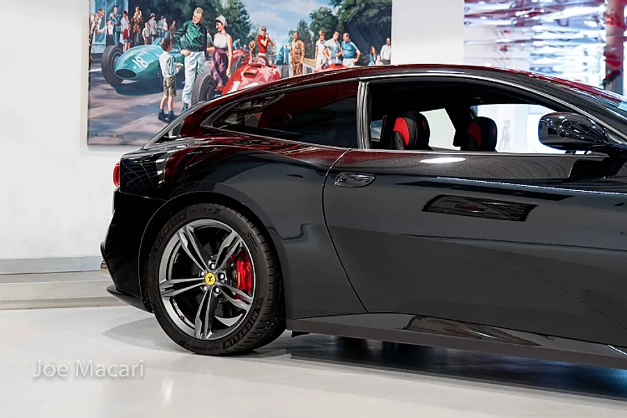2017 Ferrari GTC4 Lusso V12