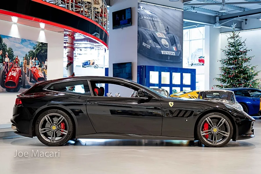 2017 Ferrari GTC4 Lusso V12