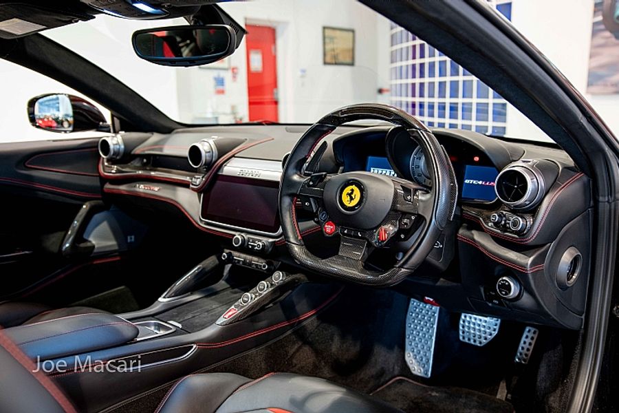 2017 Ferrari GTC4 Lusso V12