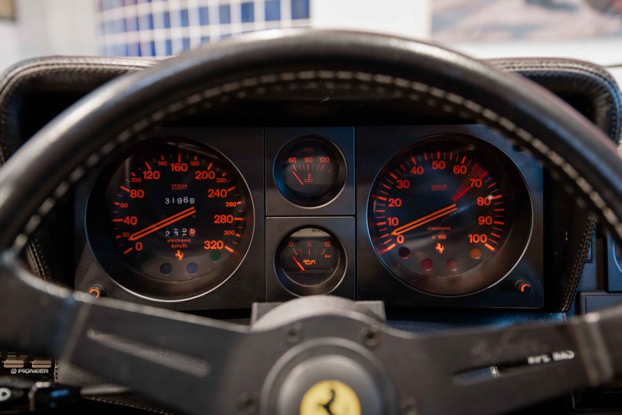 Ferrari 512BBi